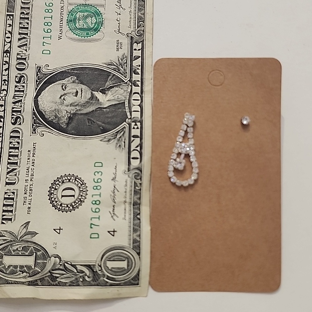 Silver Teardrop Pendant and Stud Earring Set MIX & MATCHED - Picture 6 of 6